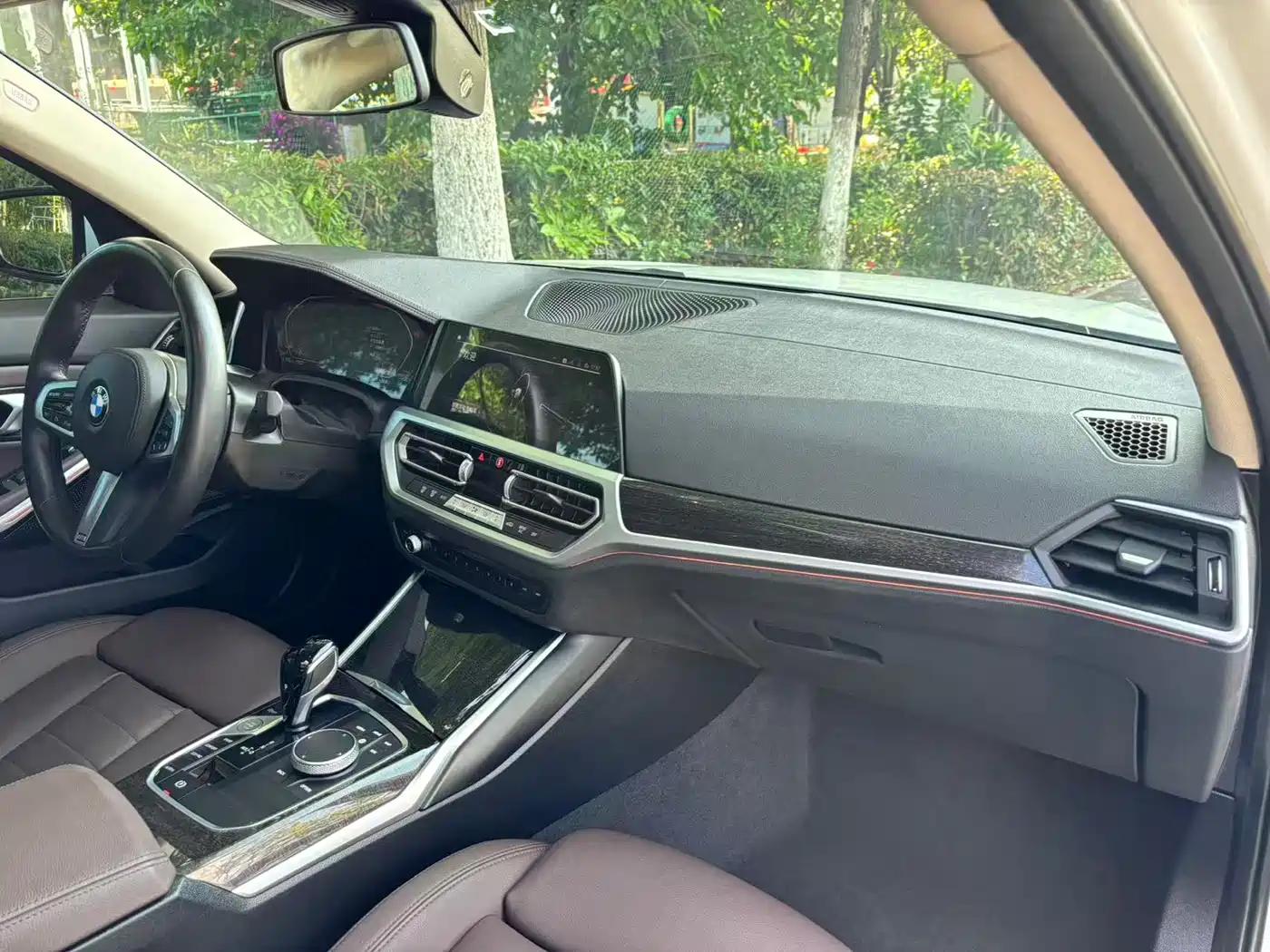 BMW 3 Series 2021 325Li M Sport Package фото 17