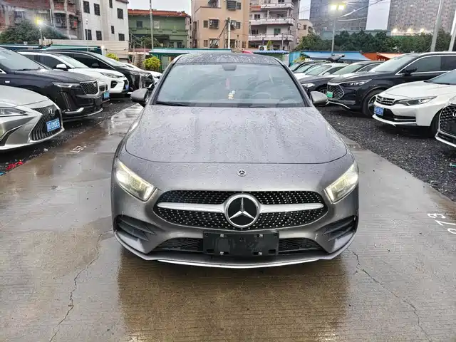 MERCEDES-BENZ A CLASS