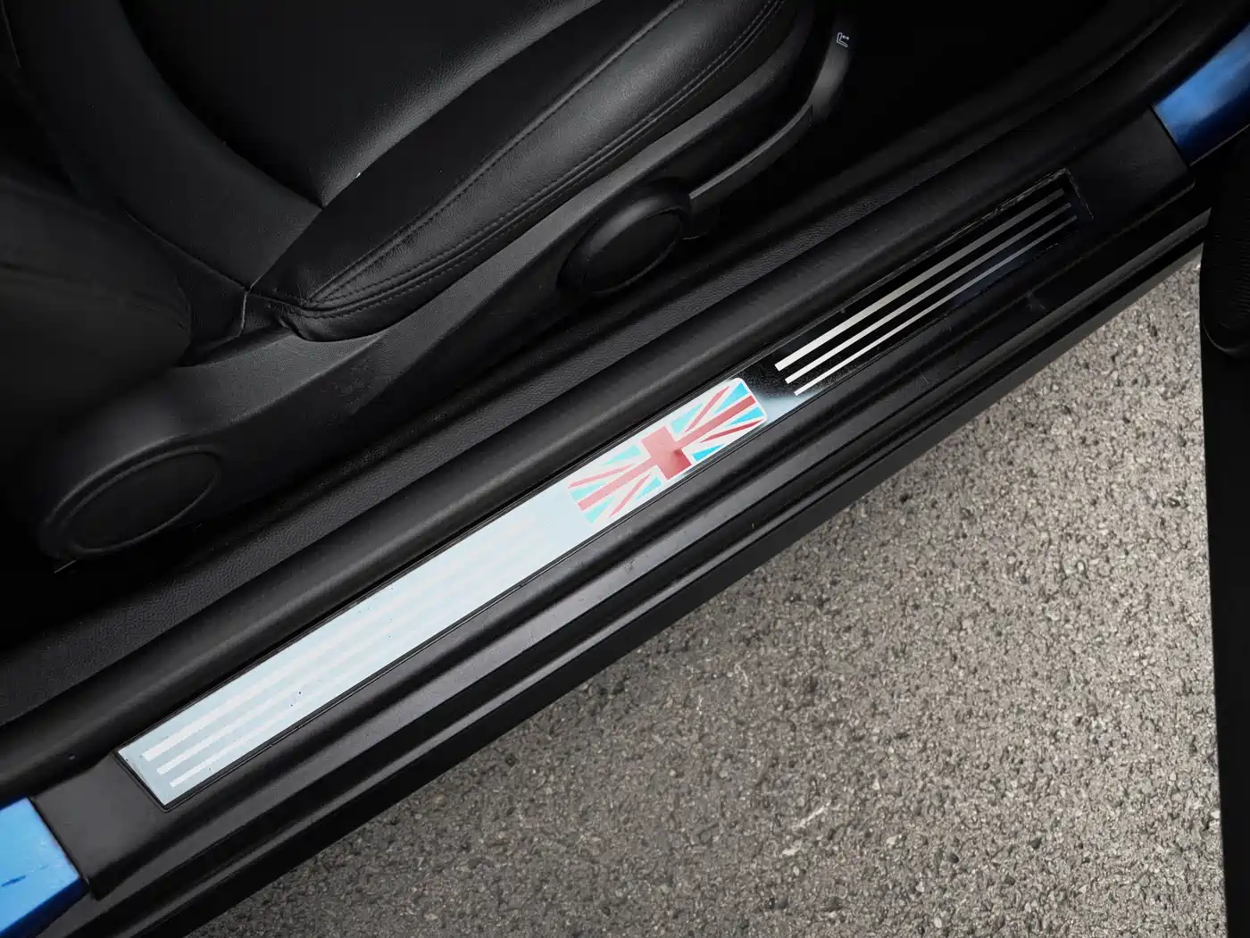 MINI 2013 1.6L ONE Limited Edition Third Version фото 13
