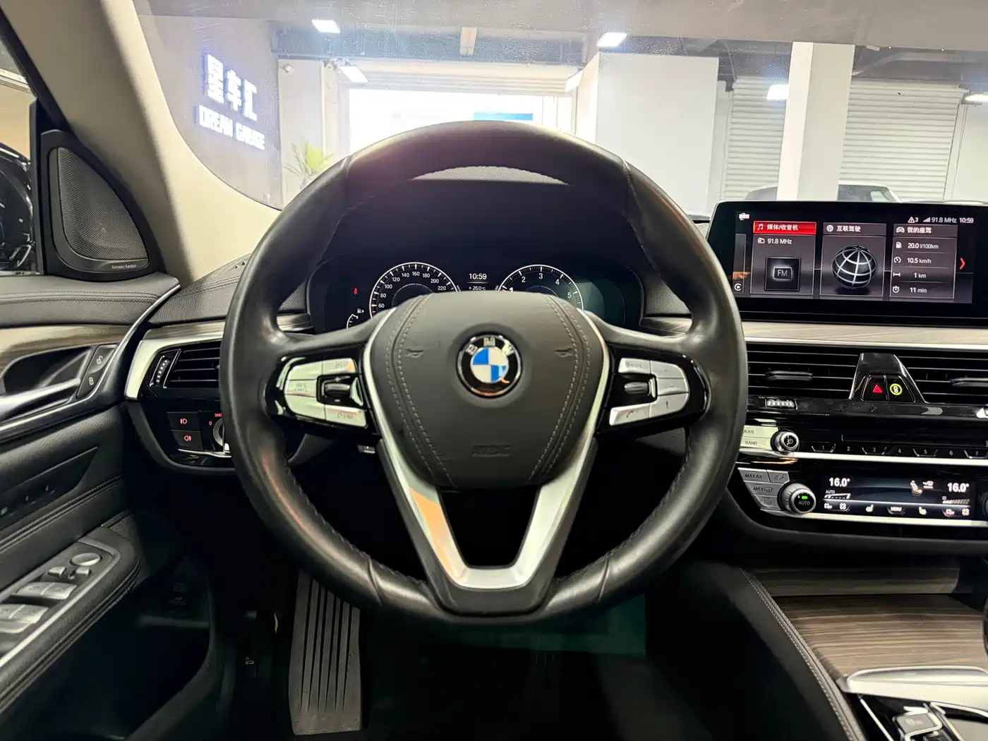 BMW 6 Series GT 2019 630i Luxury Design Package фото 8
