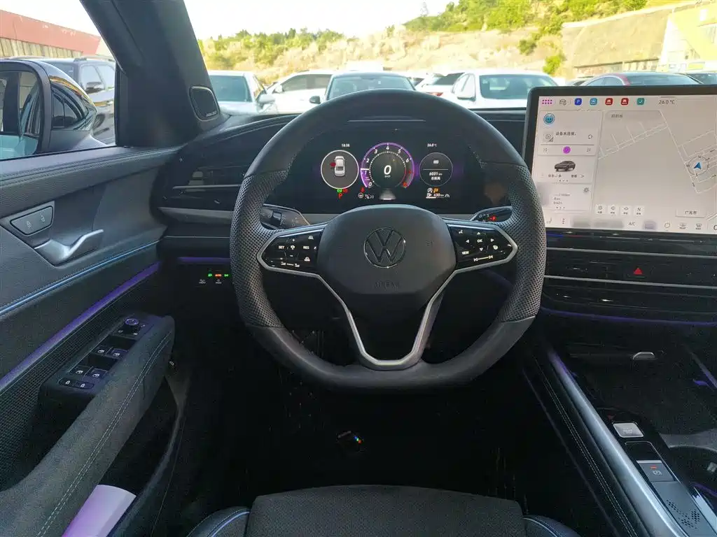 Volkswagen Passat 2025 Model Pro 380TSI Starlight Dragon Premium Edition фото 11