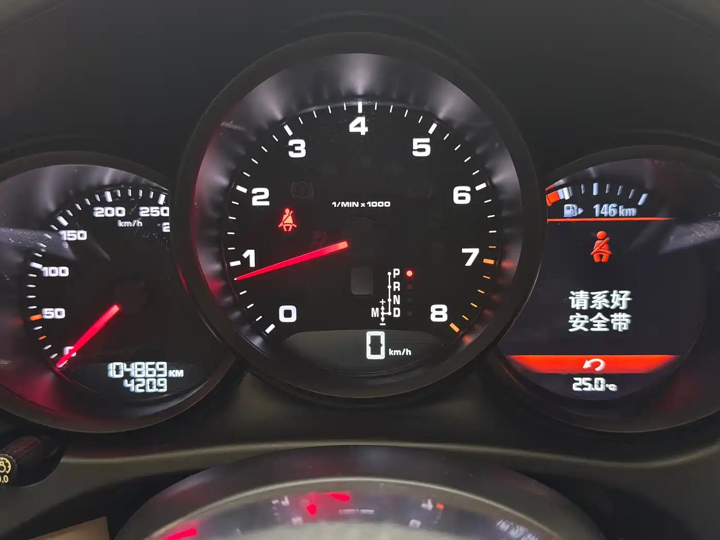 Porsche Macan 2018 Macan 2.0T фото 17