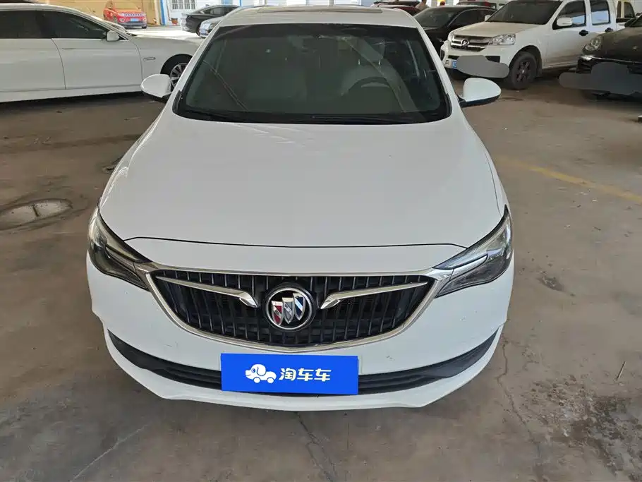 Buick Excelle 2021 Exemplar 1.5L Auto Elite фото 2