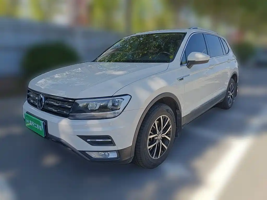Volkswagen Tiguan L 2018 330TSI Automatic 2WD Luxury Edition