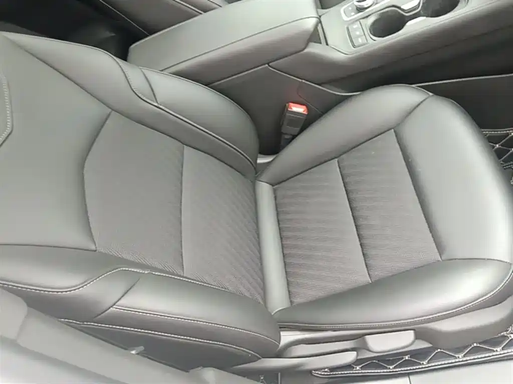 Cadillac XT4 2021 28T FWD Technology Edition фото 25