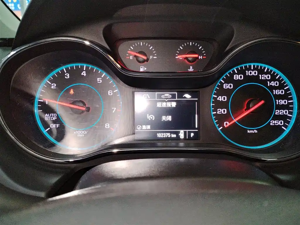 Chevrolet Cruze 2017 1.5L Automatic Pioneer Sunroof фото 12