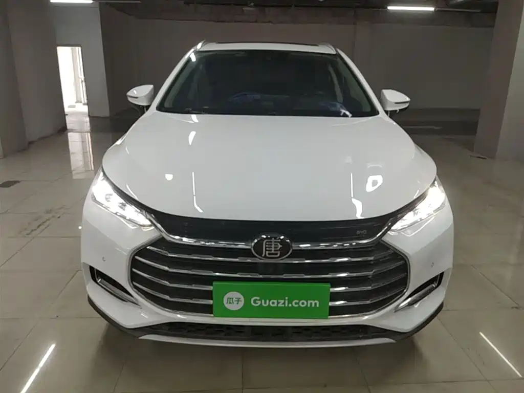 BYD Tang 2018 2.0T Automatic Smart Connection Honor Edition 7-Seater China V фото 3