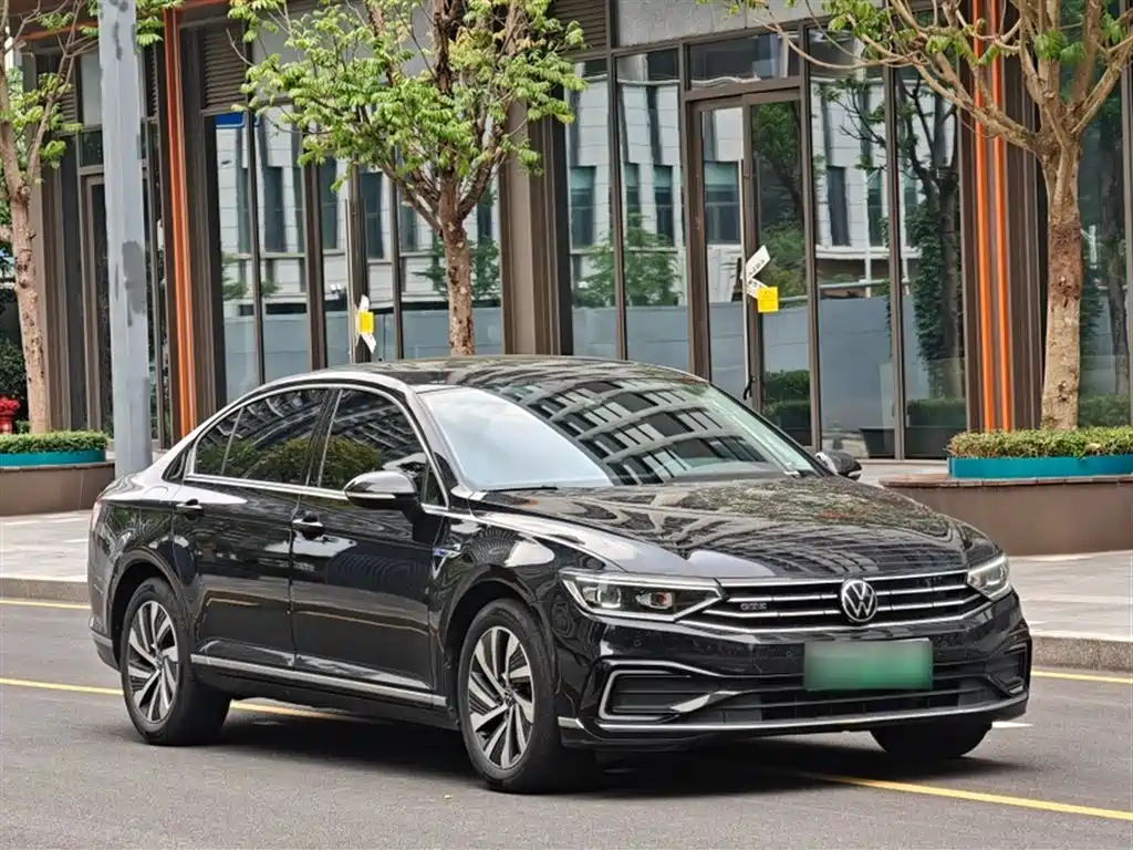 Volkswagen Magotan GTE Plug-in Hybrid 2022 GTE Luxury фото 10