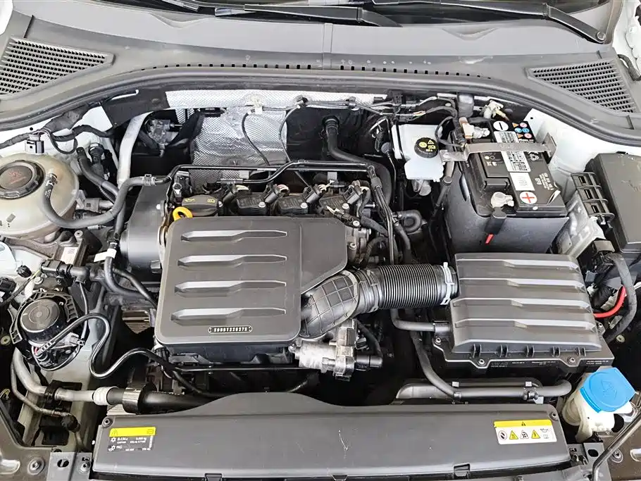 Volkswagen Bora 2019 1.5L Manual Comfort Model фото 10