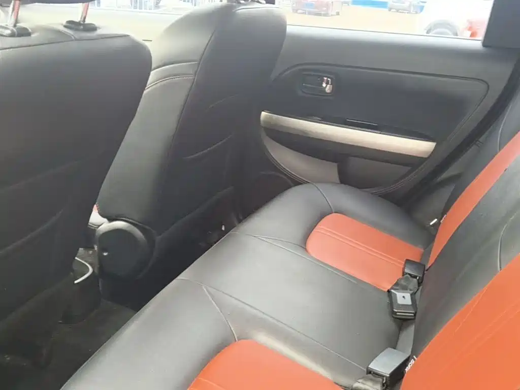 Haval H1 2017 Red Label 1.5L AMT Luxury фото 17