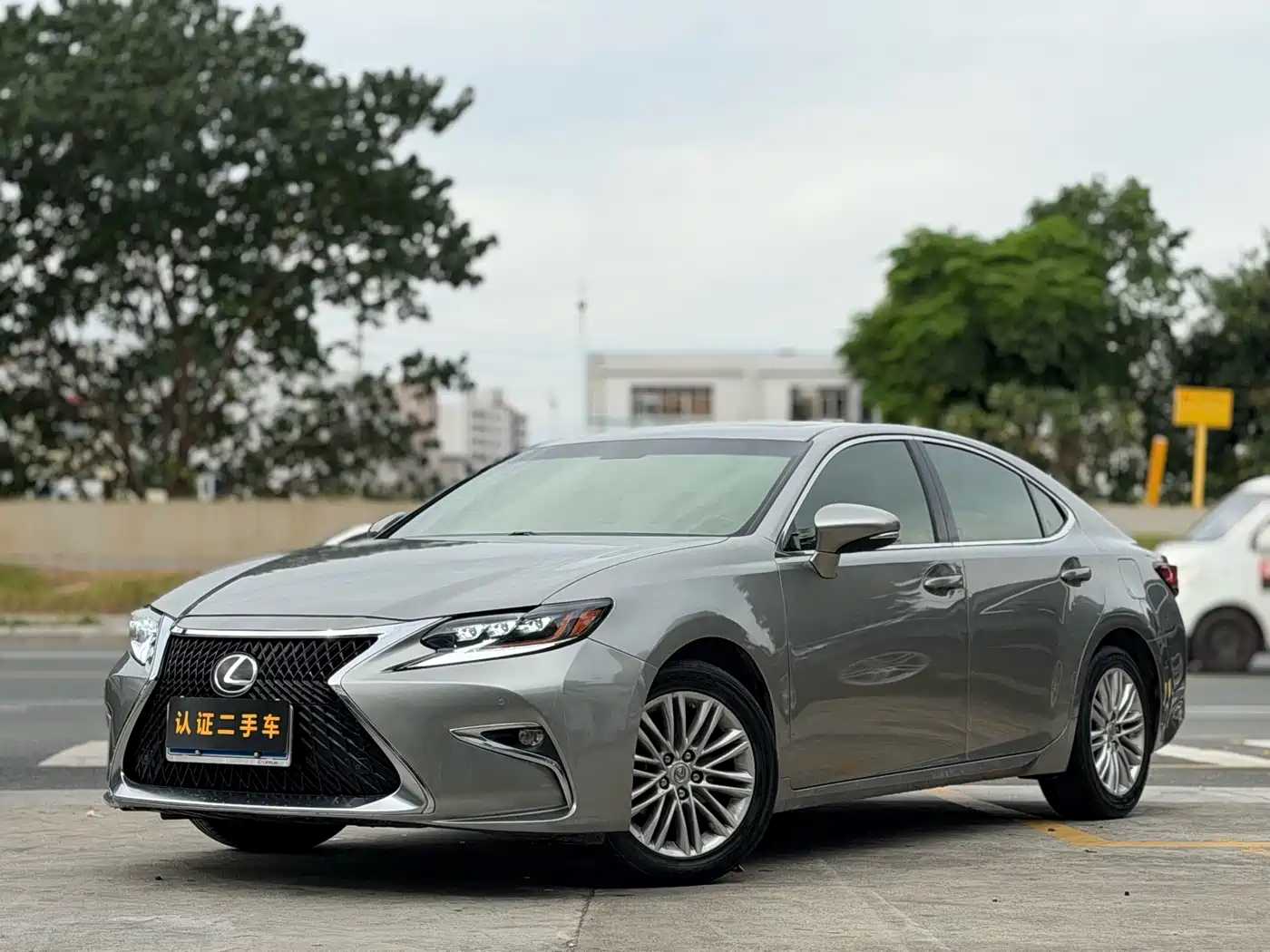 Lexus ES 2015 250 Elegance Edition