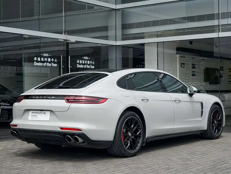 Porsche Panamera 2017 Panamera Executive Long Wheelbase 3.0T фото 7