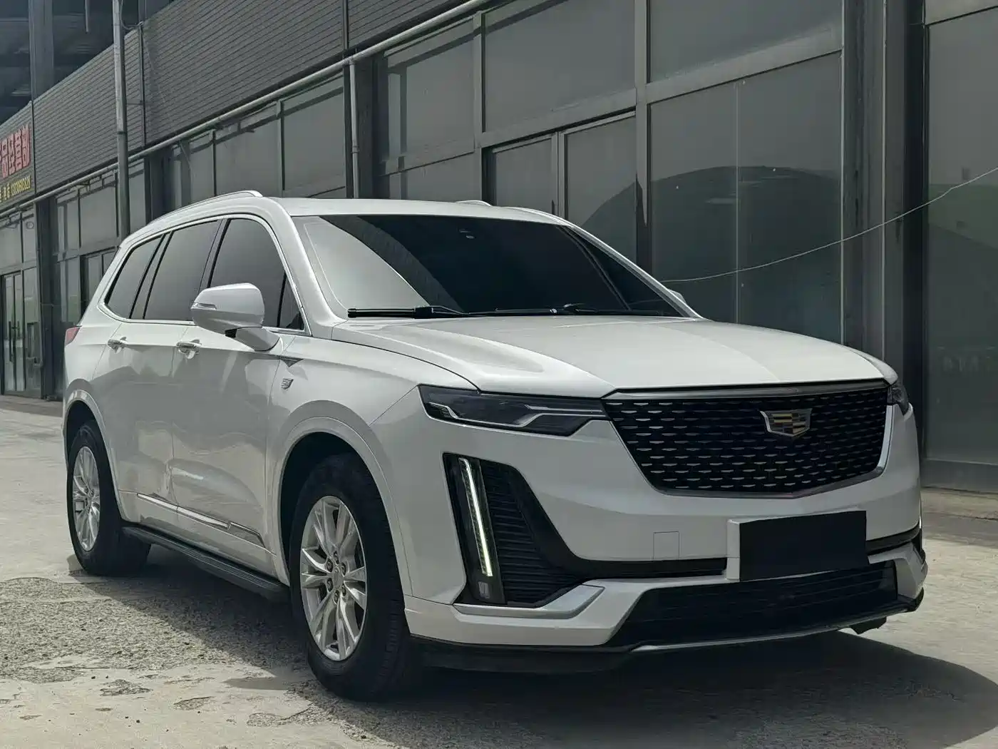 Cadillac XT6 2020 28T 7-Seater AWD Trend Edition фото 3