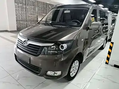 Changan Ruixing M90
