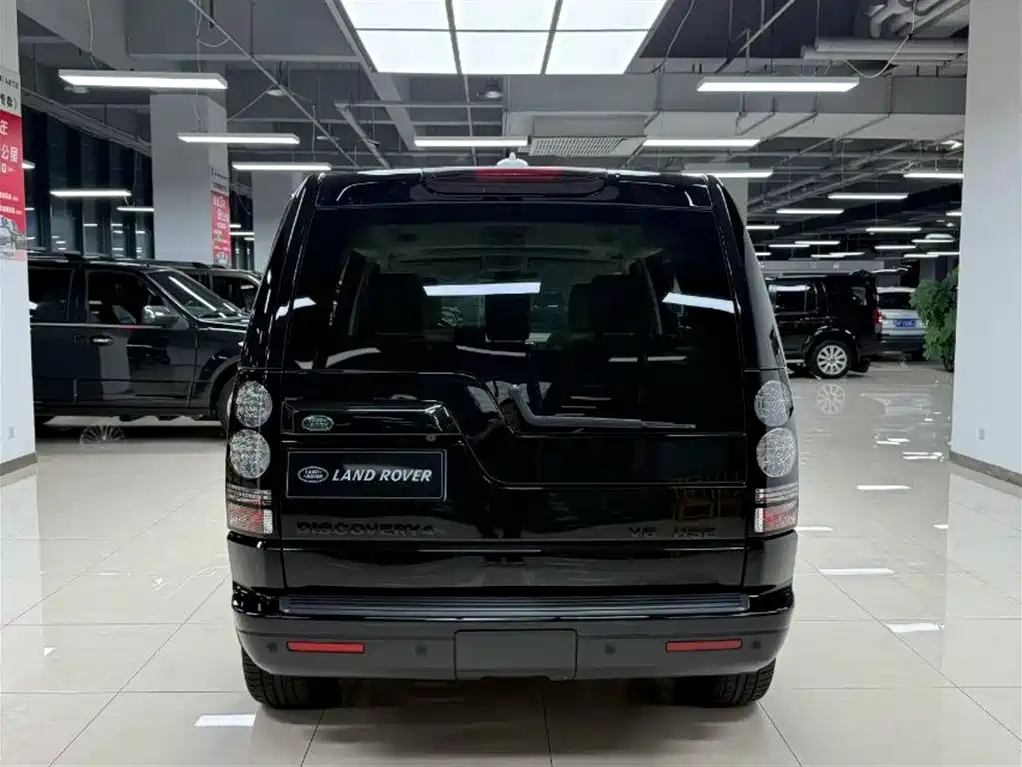 Land Rover Discovery 2011 5.0 V8 HSE фото 4