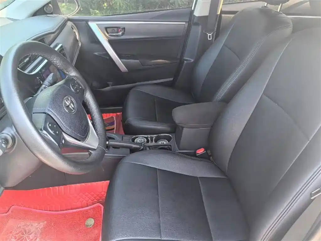 Toyota Corolla Twin Engine E+ 2020 1.8L E-CVT Comfort Edition фото 7