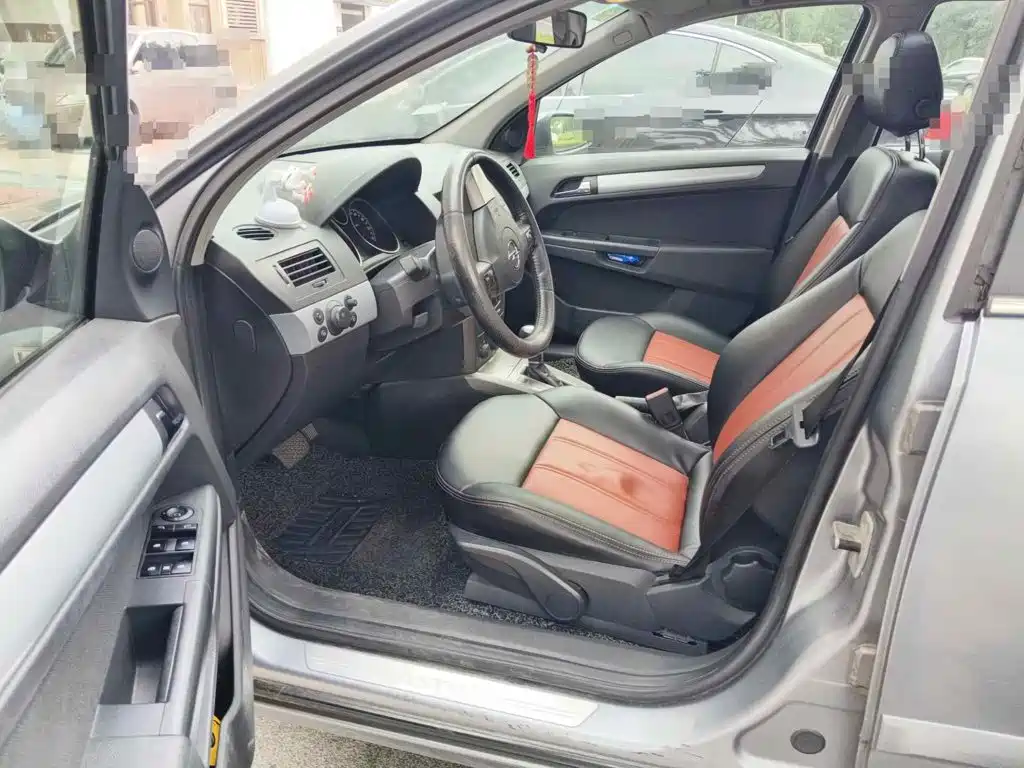 Opel Astra 2007 2005 1.8 Luxury