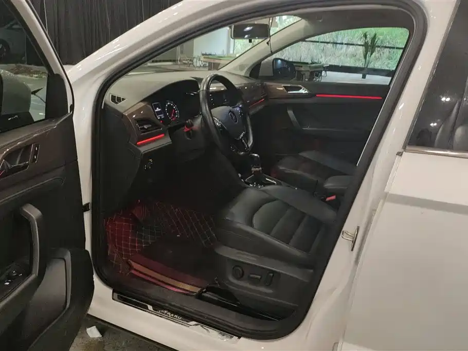 Volkswagen Tharu 2021 280TSI 2WD Luxury Plus фото 9