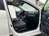 Photo 4 - Kia K2