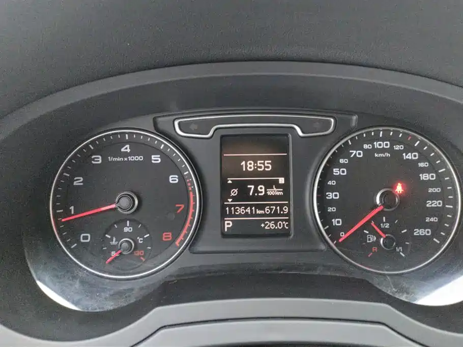 Audi Q3 2015 30 TFSI Comfort фото 14