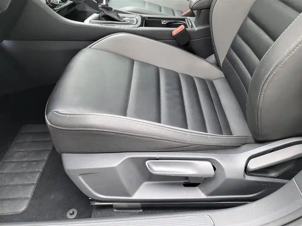 Volkswagen Sagitar 2019 280TSI DSG Comfort Edition China VI фото 20