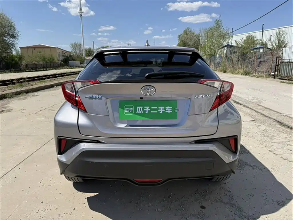 Toyota IZOA 2021 2.0L Yixiang Edition фото 6