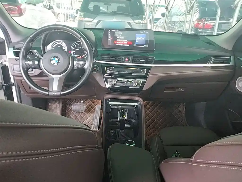 BMW X2 2023 sDrive25i M Sport Shadow Edition фото 10