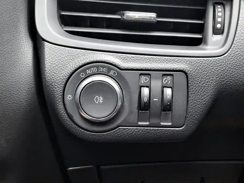 Buick Envision Plus 2021 532T FWD Elite Trim фото 21