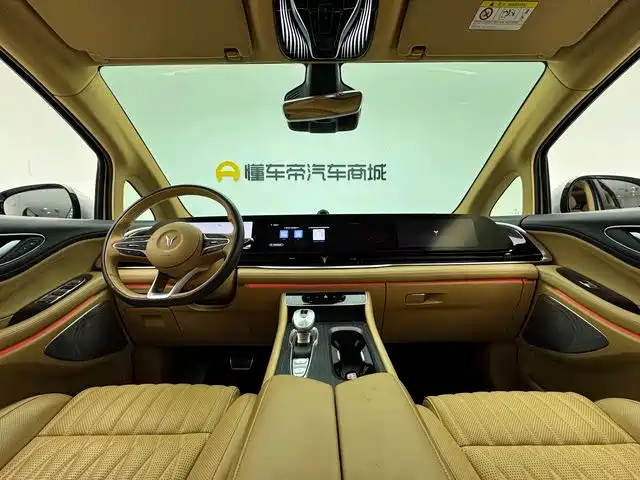 Voyah Auto Voyah Dreamer 2022 Low-carbon Dream+Smart Package фото 2
