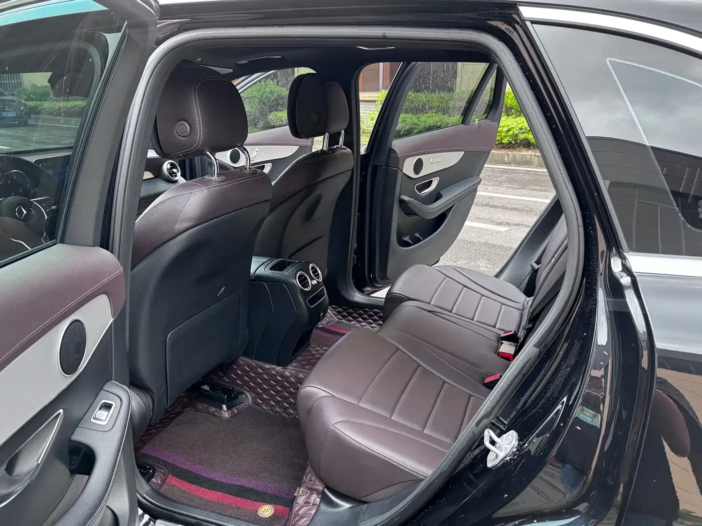 Mercedes-Benz GLC 2021 GLC 260 L 4MATIC Sporty фото 8