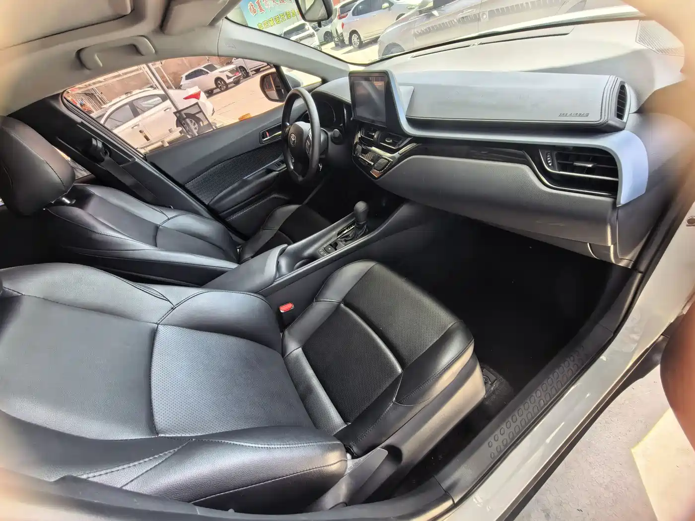 Toyota IZOA 2022 2.0L Yixiang CARE Edition фото 7