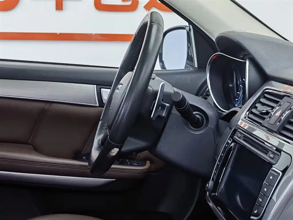 Haval H8 2017 2.0T Gasoline 2WD Enjoyment фото 22