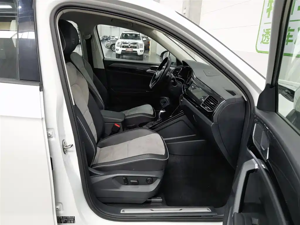 Volkswagen Tayron X 2020 330TSI 2WD Premium Smart Edition фото 23