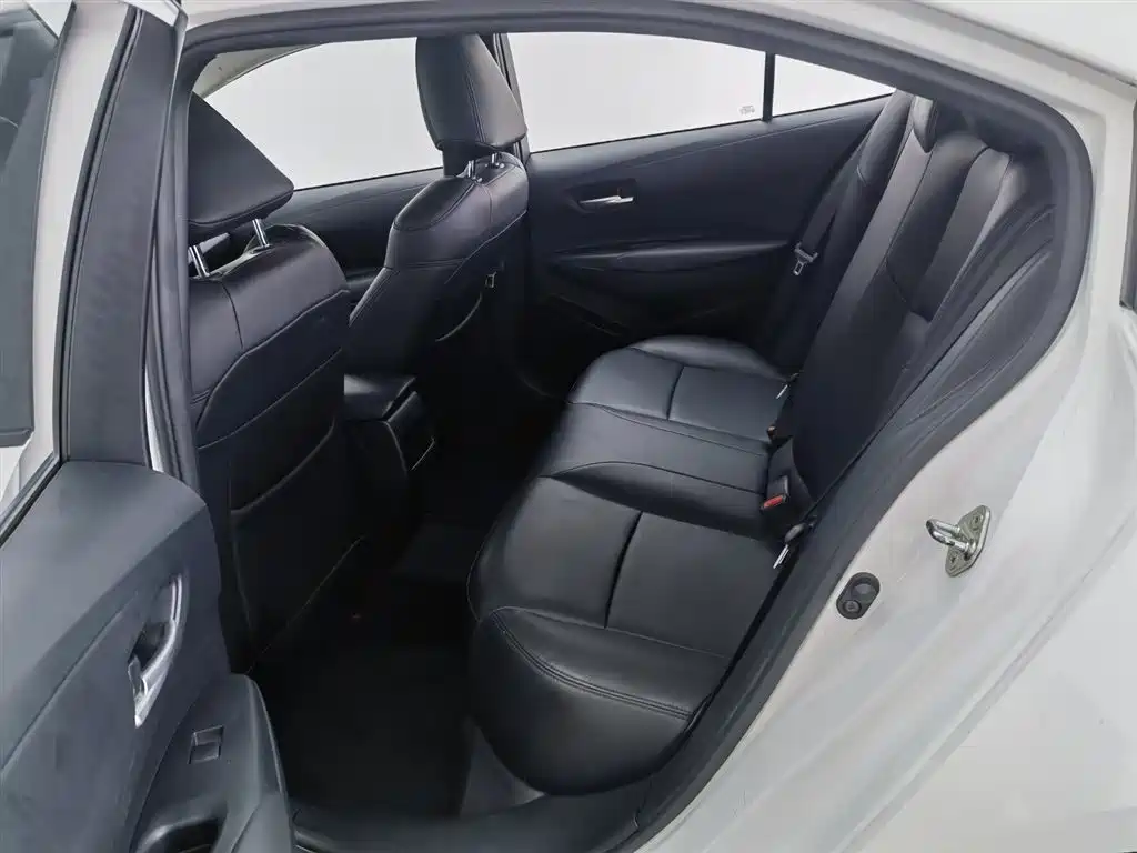Toyota Corolla 2022 TNGA 1.5L CVT Pioneer Edition фото 15