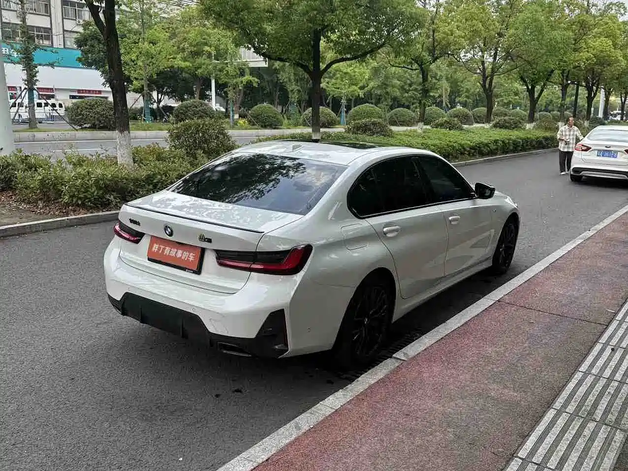 BMW 3 Series 2024 325Li M Sport Shadowline Package фото 13