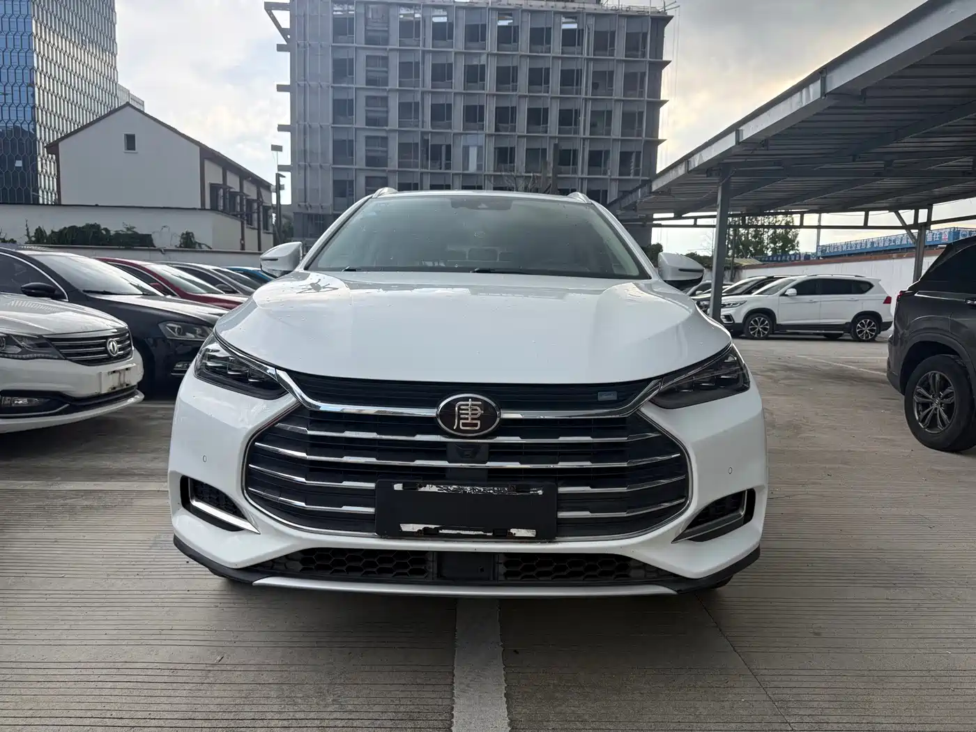 BYD Tang 2018 2018 2.0T Automatic Smart Connection Honor Edition 7-Seater China V