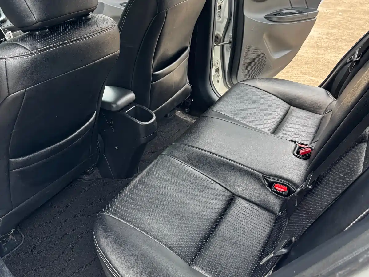 Toyota YARiS L Zhi Xiang 2018 1.5E CVT Champion Limited Edition фото 12