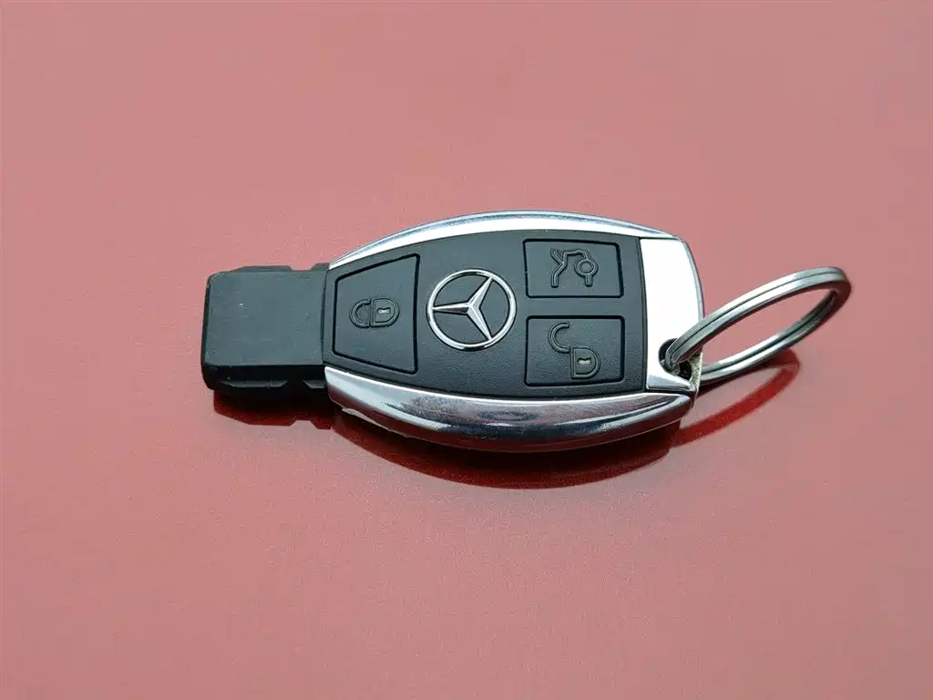 Mercedes-Benz C-Class 2017 Facelift C 200 L Sport Edition фото 19