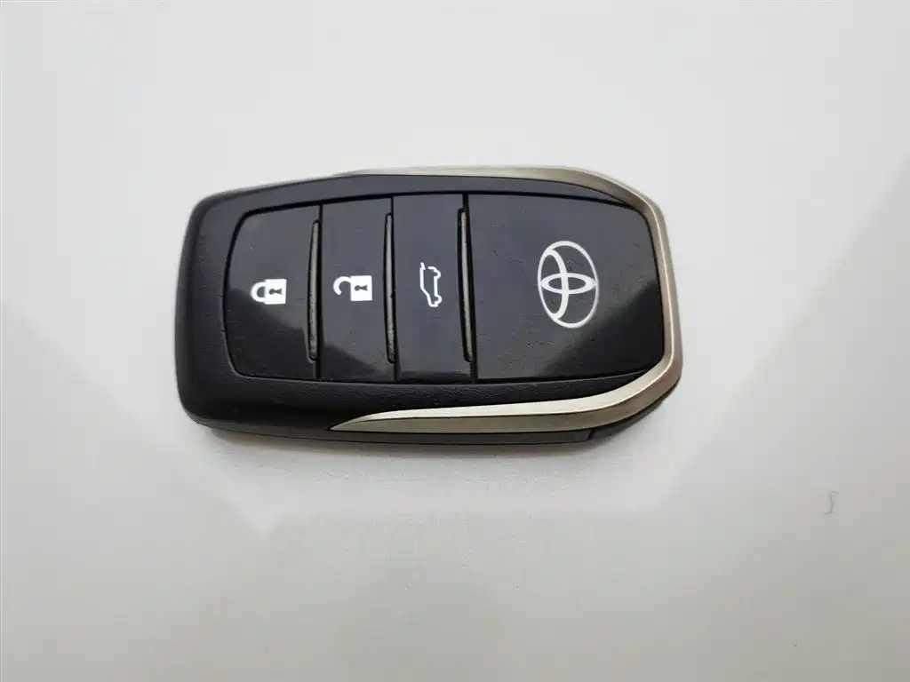 Toyota Prado 2016 2.7L Auto Standard Edition фото 19