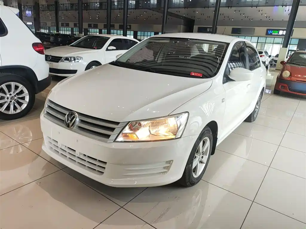 Volkswagen Santana 2015 1.6L Automatic Trend Edition фото 2