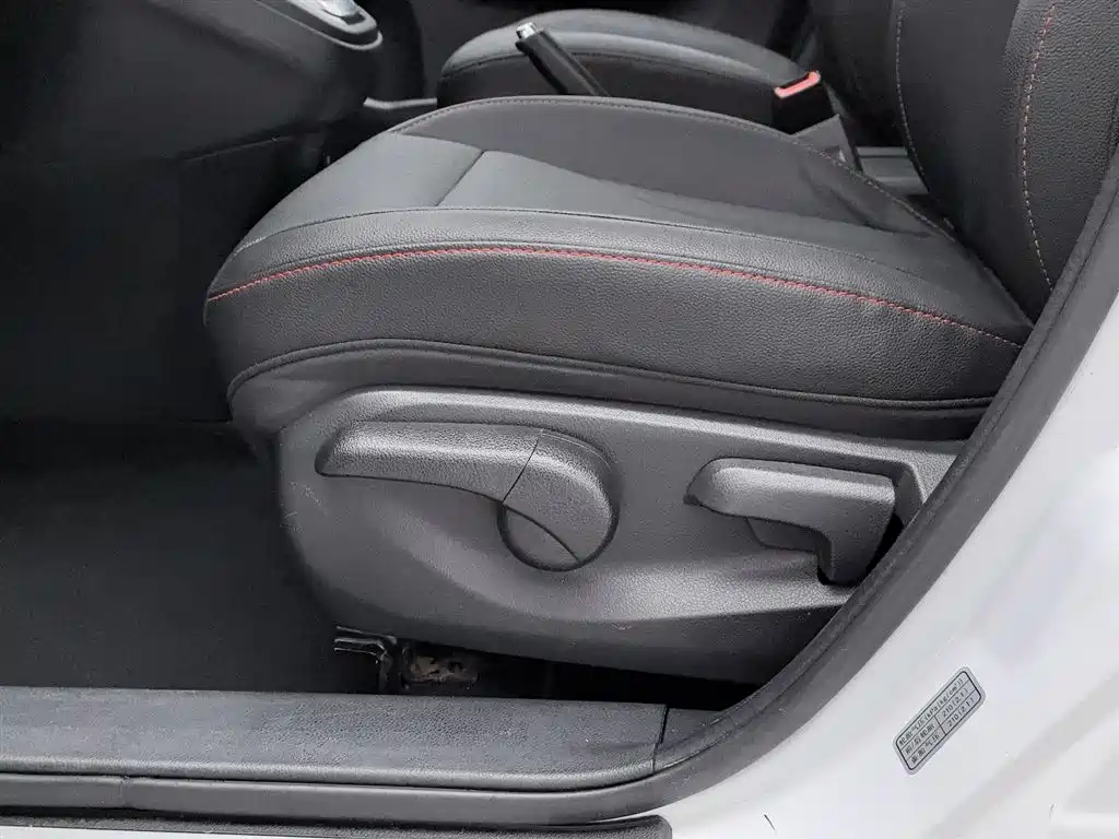 Haval H6 2016 Upgrade Edition 1.5T Automatic 2WD Elite Type фото 20