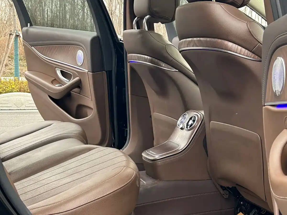 Mercedes-Benz E-Class 2021 Facelift E 300 L Luxury фото 7