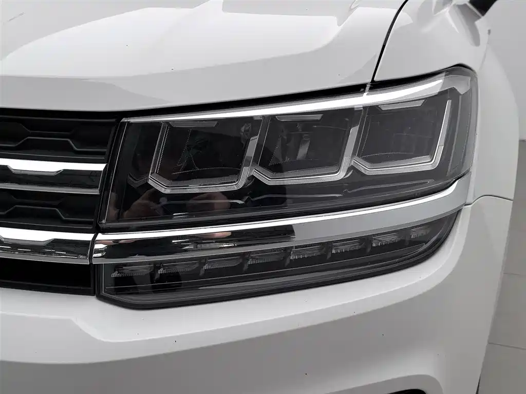 Volkswagen Tharu 2021 Model 280TSI 2WD Comfort Edition фото 7