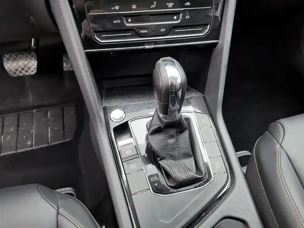 Volkswagen Tharu 2021 Model 280TSI 2WD Comfort Edition фото 13
