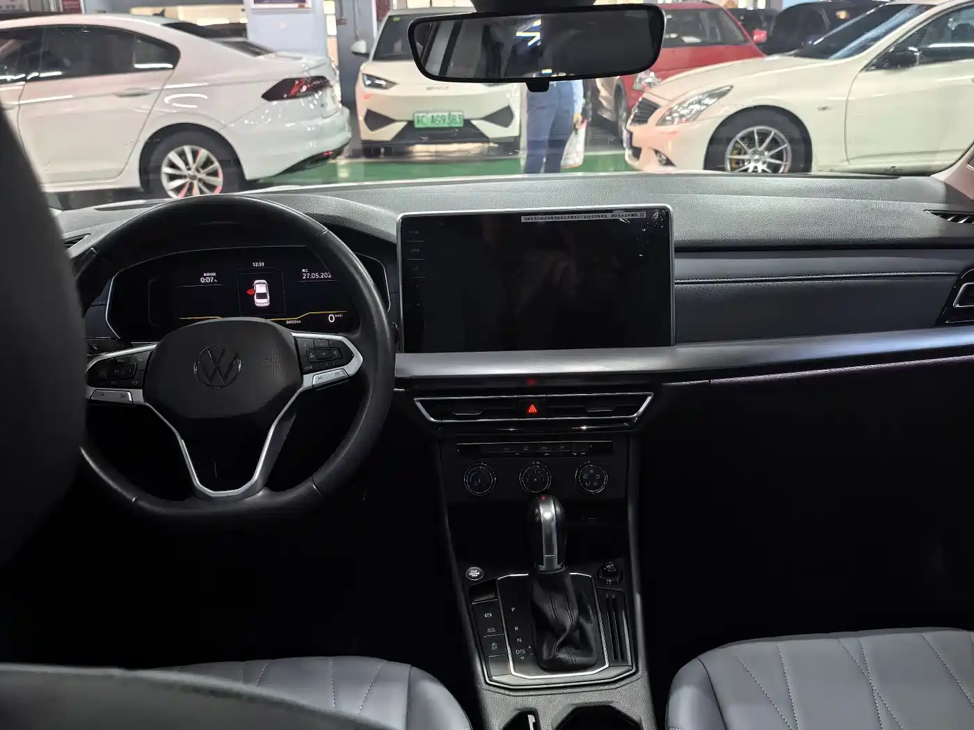 Volkswagen Lavida 2024 Model 300TSI DSG Starlight Full Comfort Edition фото 7