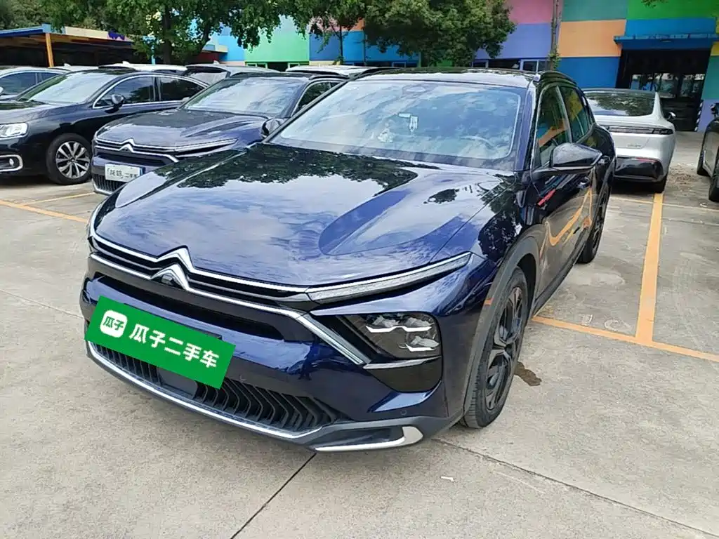 Citroën Versailles C5 X 2024 1.6T Travel Elite Edition