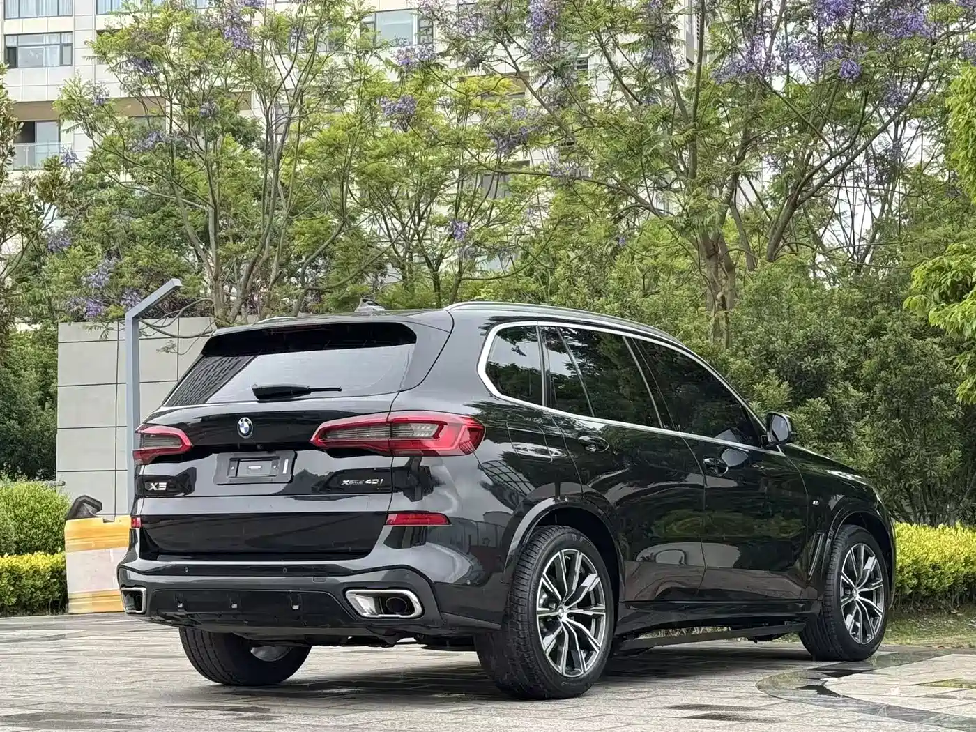 BMW X5 (Import) 2020 xDrive40i M Sport Package фото 9