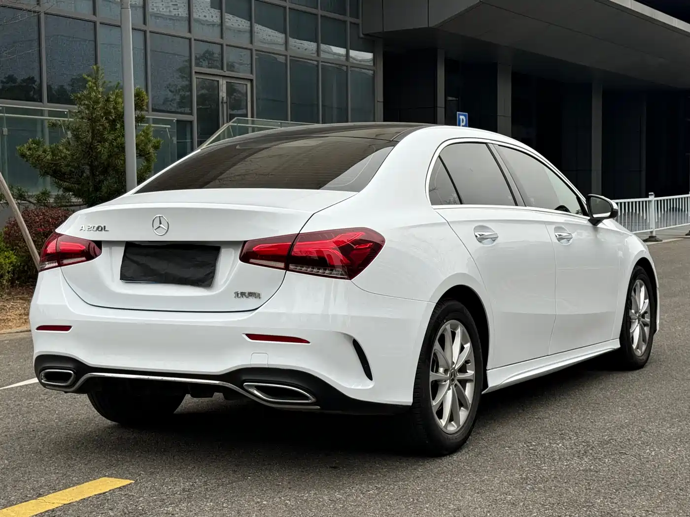 Mercedes-Benz A-Class 2020 A 200 L фото 15