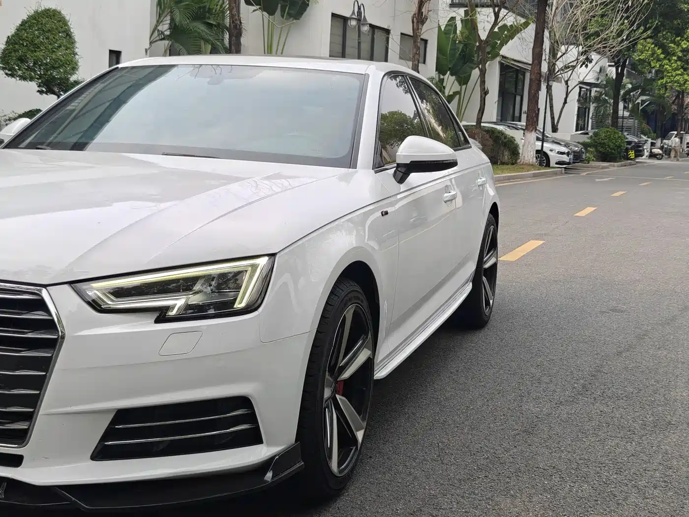 Audi A4L 2018 30th Anniversary 40 TFSI Sport фото 5