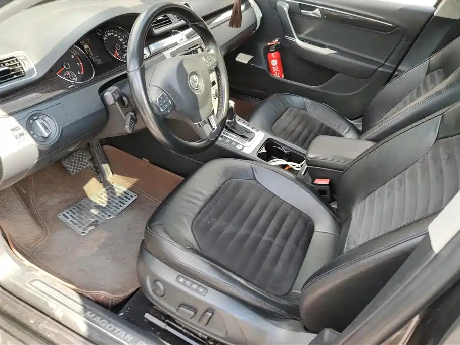 Volkswagen Magotan 2013 1.8TSI Premium фото 9